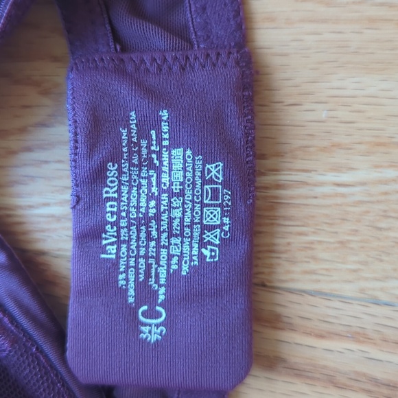 La Vie en Rose. Push-up Deep V-plunge Bra. Deep Purple. Size 34C - Picture 6 of 8